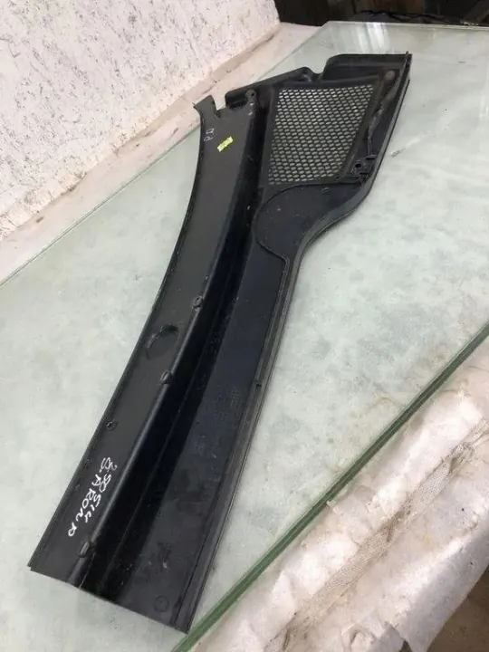 SEAT ARONA Frontscheibenwischerarm OEM 6F2819404M image 3