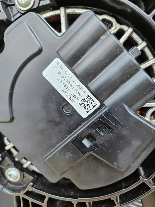 OEM 5WA121251E jäähdytin-sarja VW T7 Multivan 2.0 TDI image 4