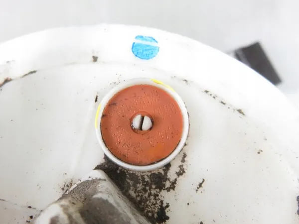 BRANDSTOFNIVEAUSENSOR RENAULT KANGOO Express II 1.5 dCi image 8