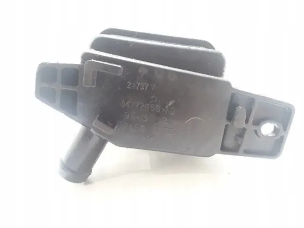 OEM 04772456AD stuurbekervat Chrysler 300M image 3