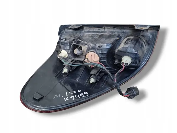 Luz trasera derecha Mitsubishi L200 4 2009 8330A156 image 4