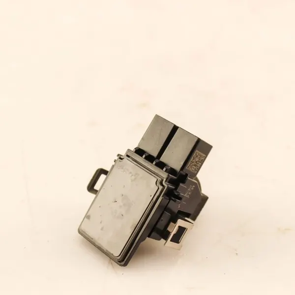 Sensor de Sol Ford Kuga II 2020 OEM ML3H19E907AA image 2