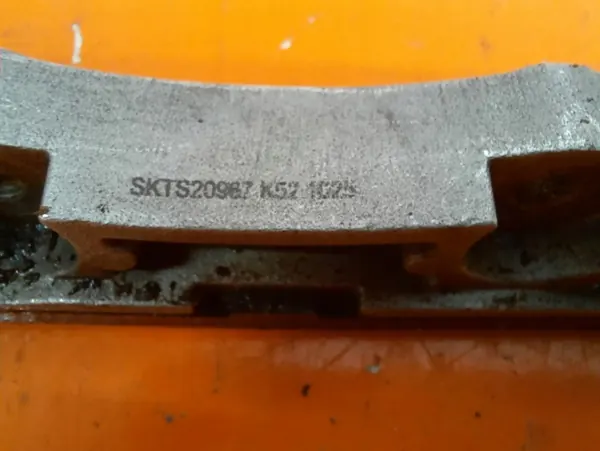 SKTS20967 Guide de Chaîne de Distribution Nissan Murano Z50 03-07 image 3