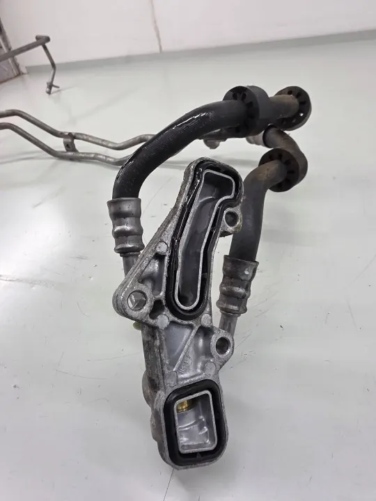 Conduit de refroidisseur d'huile Mercedes-Benz OEM 7526700 image 5