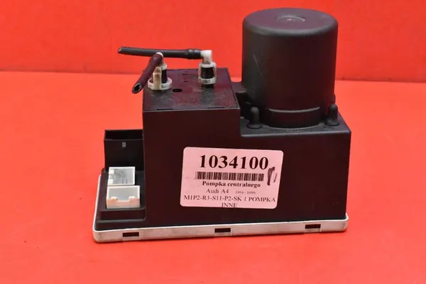 Zentralverriegelungspumpe Audi A4 B5 Sedan 94-99 8L0862257E image 3