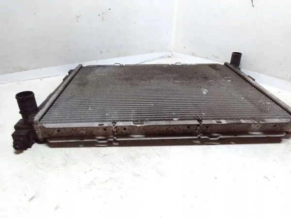 Nissan Note (E11) 2010 Radiador OEM 879790Z image 3