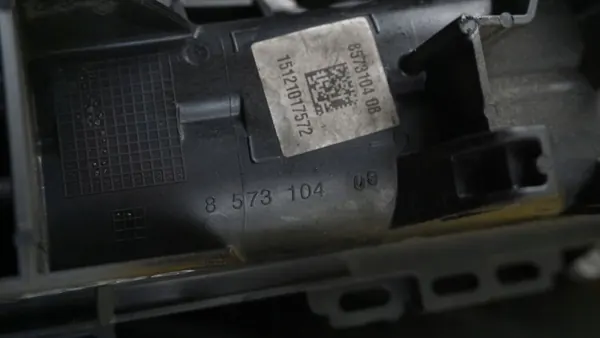 Inlaatspruitstuk Toyota OE OEM N47C16A - Gebruikt image 5