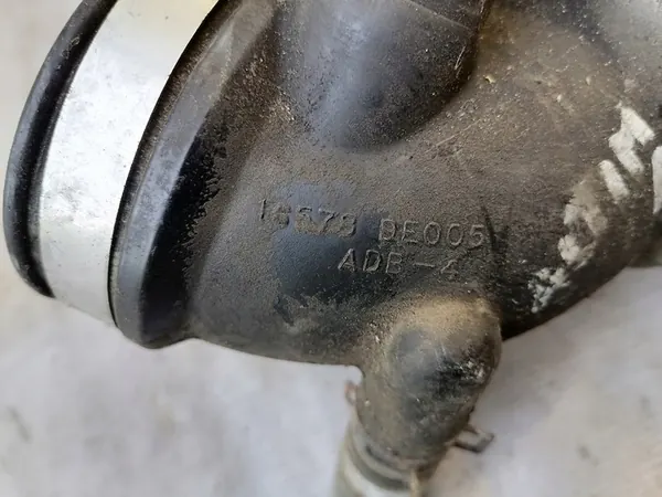 Tubería de admisión de aire Nissan Altima image 2