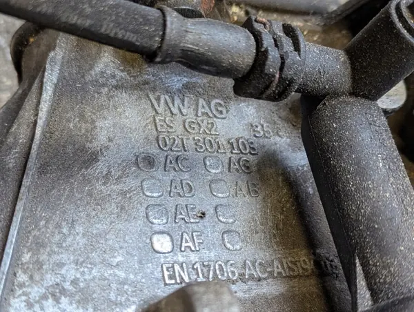 5-Speed Gearbox SEAT Ibiza 4 Facelift 2014 image 8