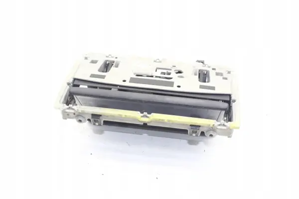 Écran de navigation Audi A3 Sportback OEM 8V0857273M image 3