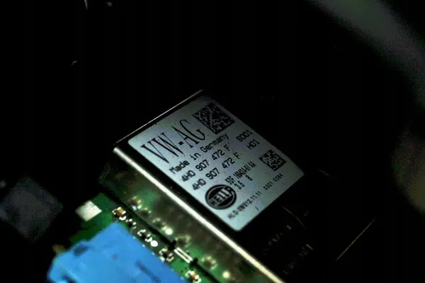 Rechtes Frontscheinwerfer VW Golf VI Bi-Xenon LED image 7