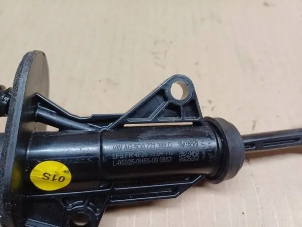 Kytkinpumppu VW Golf VII A3 8V image 4