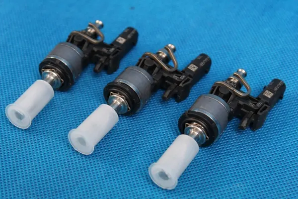 INIEZIONE SKODA KAROQ 1.0 TSI 2021 OEM 05C906036 image 3