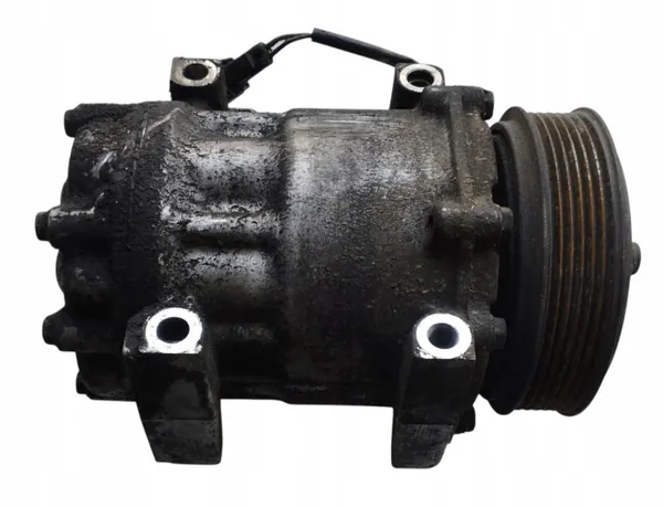 Compresseur A/C Ford 3M5H-19D629-SA pour Focus C-Max image 3