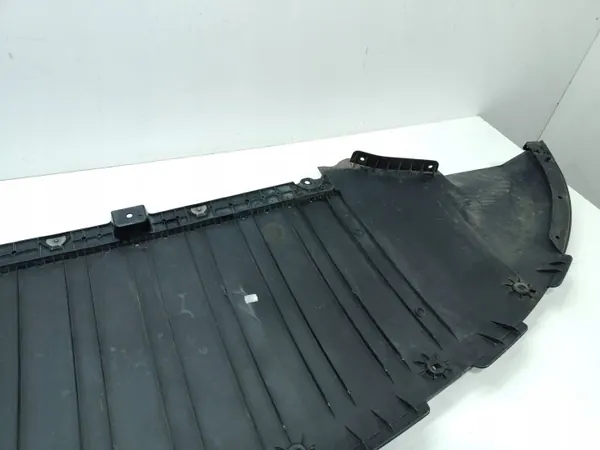 Cache de pare-chocs avant Tesla Model Y OEM 1760713-00-C image 7