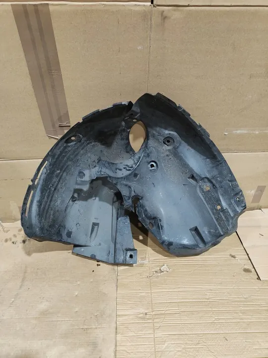 RENAULT CAPTUR 1 Lift Front Left Wheel Arch Complete image 2