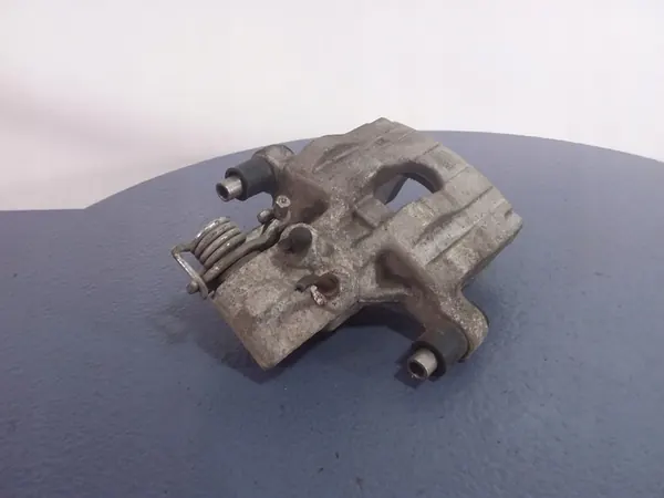 Takajarrusatula oikea Ford Focus MK2 1.6 TDCi B190085R image 4