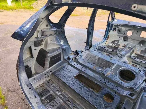 Quarto Traseiro Esquerdo BMW 2 ACTIVE TOURER (F45) 2016 OEM image 4