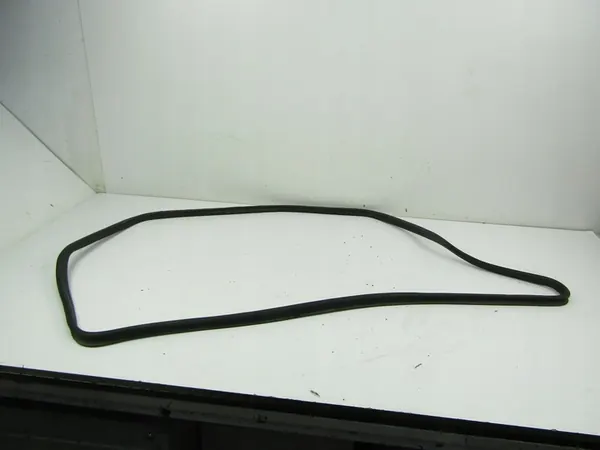 MERCEDES E W210 Joint de coffre image 2