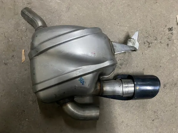 Porsche Macan 95B Silencieux Échappement OEM 95B253611D image 3