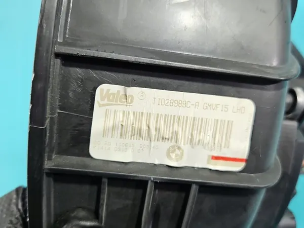 Luftblåsare BMW X5 F15 9276112 T1028989C image 6