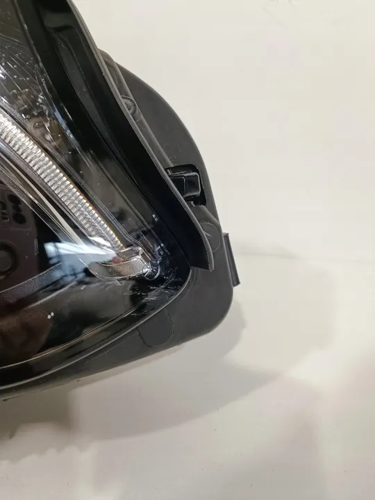 MERCEDES W246 Rechter Voorlamp A2469063401 image 4