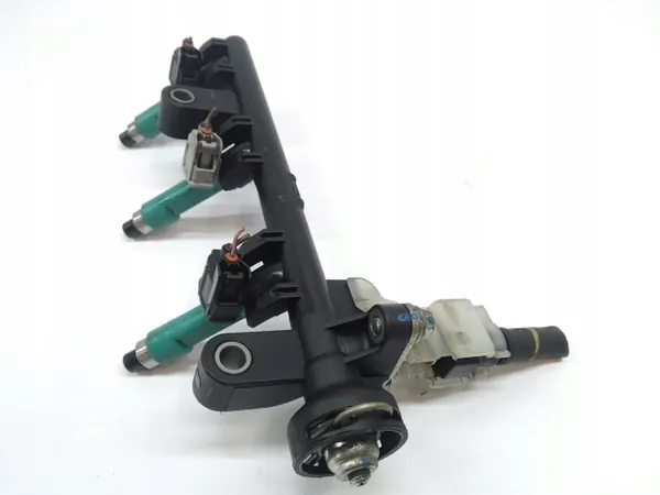 Polttoainekisko 1.0 12V 1KR Toyota Yaris III 2011-2020 OEM image 3