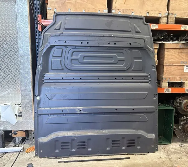 Mercedes Sprinter W907 W910 Maxi Bulkhead Wall OEM image 2