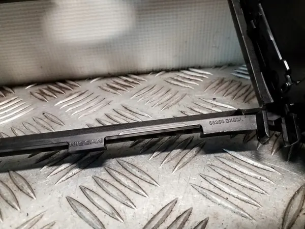 Consoles d'admission d'air NISSAN JUKE 1.5L Diesel 2013 OEM image 4