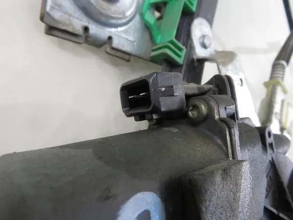 Mecanismo de Janela PPE SEAT IBIZA II image 3