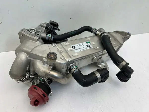 BMW G01 G02 G05 G06 G07 G11 G20 G30 3.0D Enfriador EGR OEM image 2
