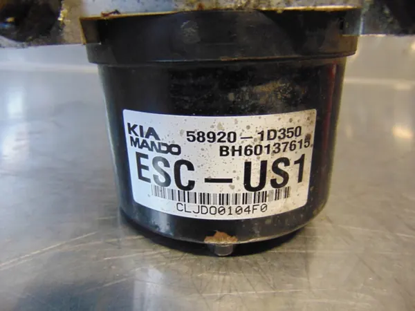 ABS-pumppu OEM 58920-1D350 Kia Carens 2006-2013 image 3