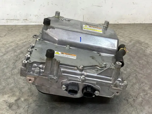 Front-Wandler OEM 9410A081 Mitsubishi Outlander 2014 image 4