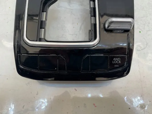 Marco indicador de cambios Jeep Compass II OEM 6WG77DX8AD image 3