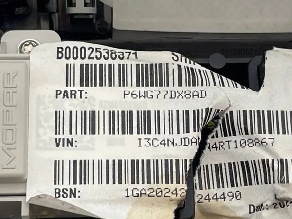 Marco indicador de cambios Jeep Compass II OEM 6WG77DX8AD image 9