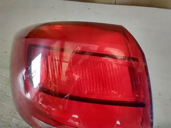 KIA SPORTAGE III Lámpara Trasera Izquierda 924013W510 image 4