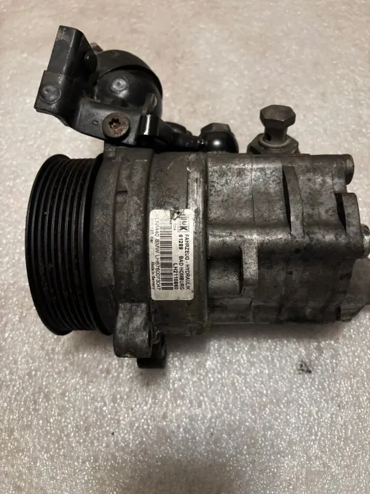 BMW E65 745D servostyrpump OEM LH2110860 image 2