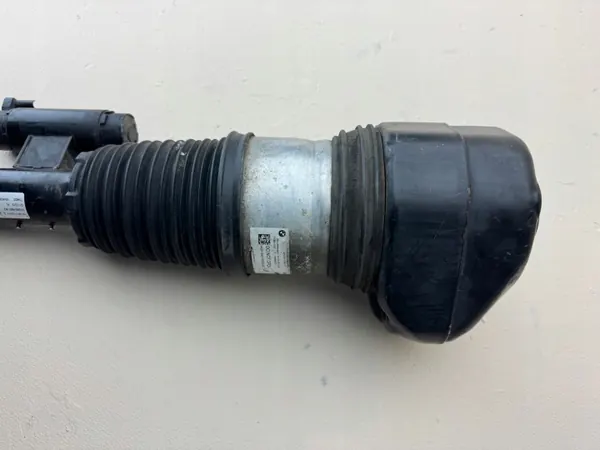 Amortecedor de ar BMW HH-AF0110-314 dianteiro esquerdo - Usado image 6