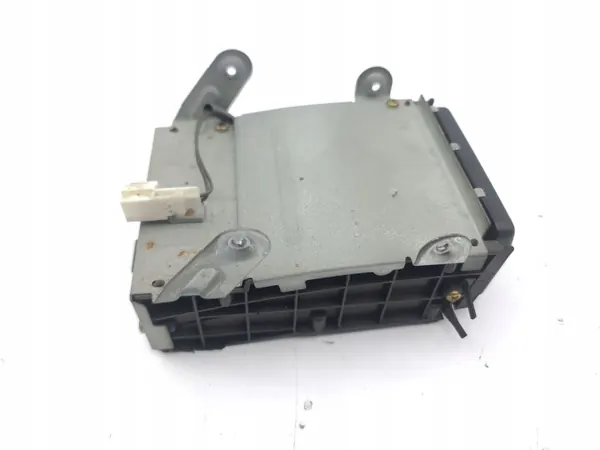 Nissan Tuhkakuppi OEM 66623AU000 X-Trail T30:lle image 7