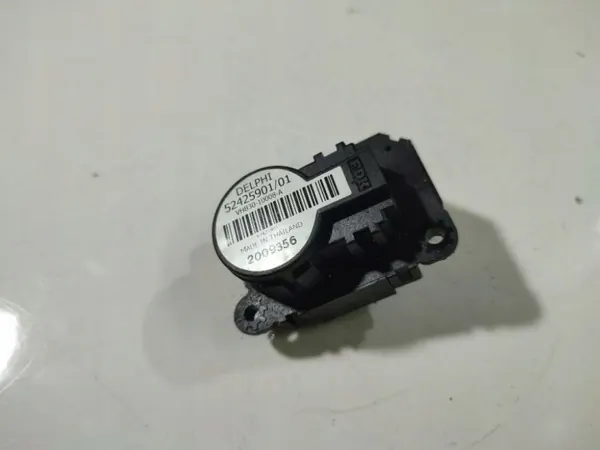 OEM 5242590101 Värmefläns Opel Insignia 2.0L image 2
