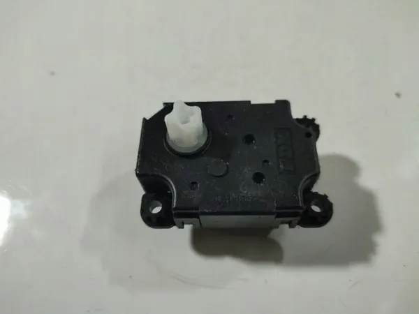OEM 5242590101 Värmefläns Opel Insignia 2.0L image 3