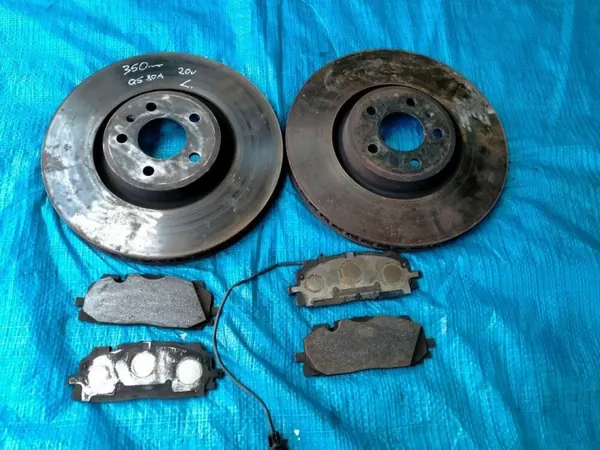 Remschijven & Blokken Audi Q5 80A OEM 310126173915 image 2