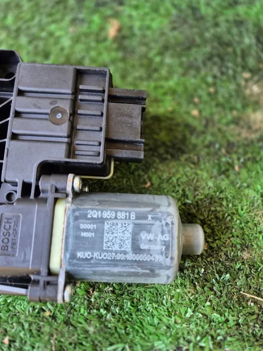 VW 2Q1959881B Fönstermotor modul image 2