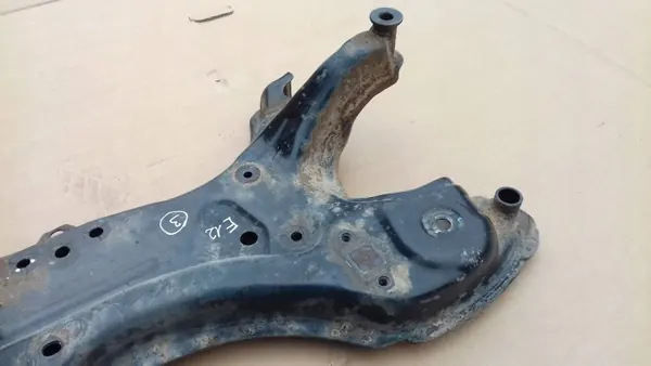 OEM AYC1667 Traverse Avant pour Toyota Corolla E12 image 4