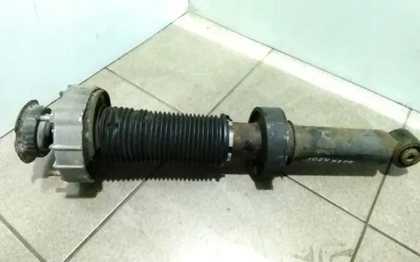 Ammortizzatore posteriore Volkswagen Touareg I 2005 7L6512021AA image 3