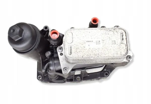 BMW OE 70379327 Ölfiltergehäuse - Gebraucht image 2