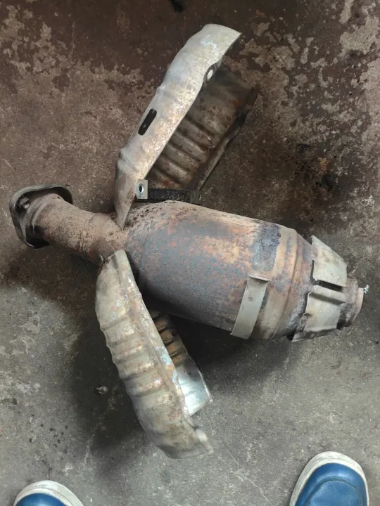 Toyota OE 2.0 D4D AA7 Pot Catalytique Complet image 10