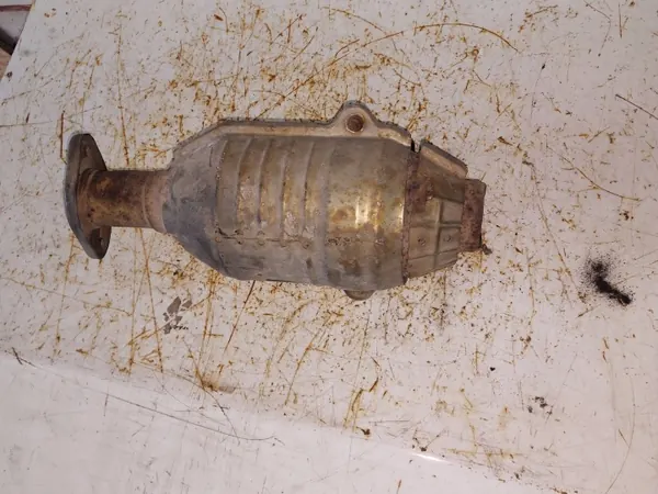 Toyota OE 2.0 D4D AA7 Pot Catalytique Complet image 7