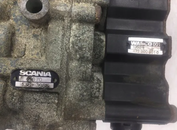 Scania ECAS-Ventil OEM 1383955 - Gebrauchtteil image 4