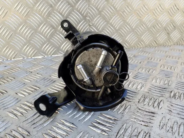 VW Polo IV TDI Kraftstofffilterhalter 6Q0127224E image 4